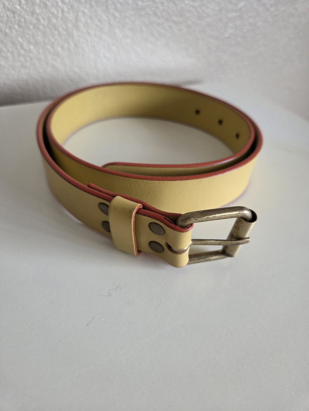 boden women's yellow leather belt xs red edge brass buckle classic casual - Picture 4 of 5